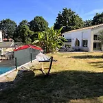 La Au Bosquet Villa *